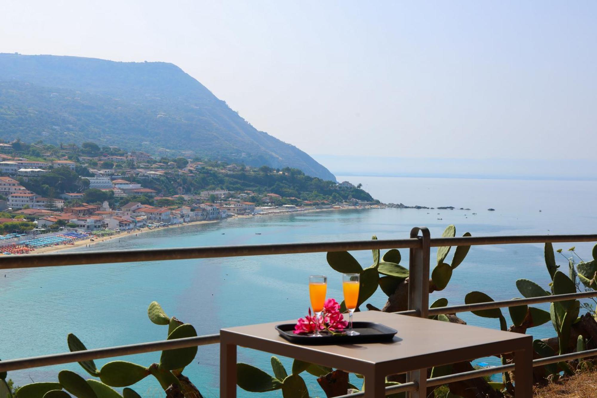 Hotel Marina Del Capo 3*